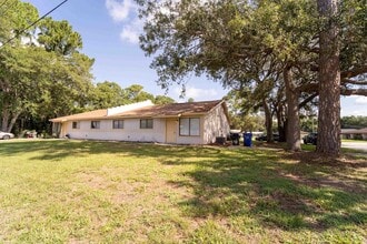 Building Photo - 1000 S Winterhawk Dr