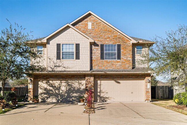 Building Photo - 3213 Victorian Manor Ln