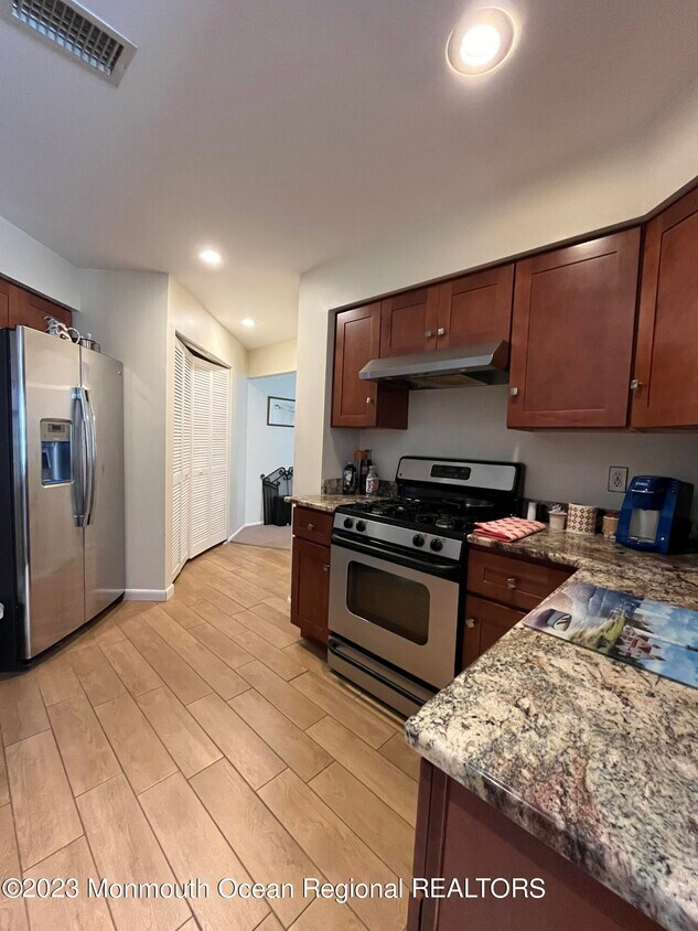 1516 Waters Edge Dr, Toms River, NJ 08753 Condo for Rent in Toms