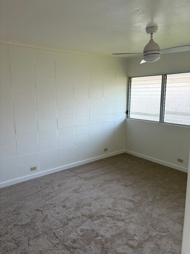 Foto del edificio - Waialae Gardens - 2bd/2ba/1pkg - Newly Renovated