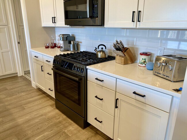 Foto del edificio - 271 N Country Ln