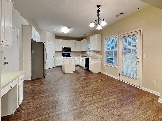 Foto del edificio - 429 The Gables Dr