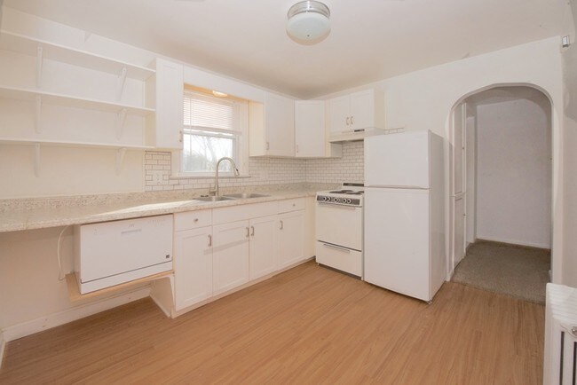 Foto del edificio - 3853 Quakerbridge Rd