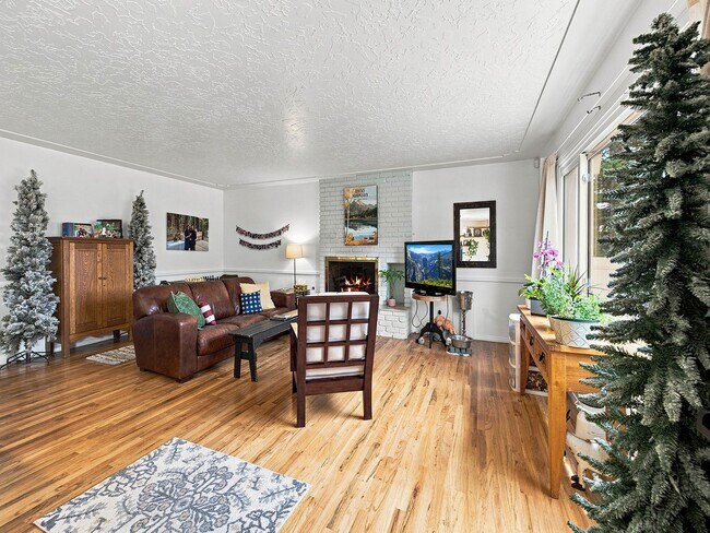 Foto del edificio - 513 Harvard Ln