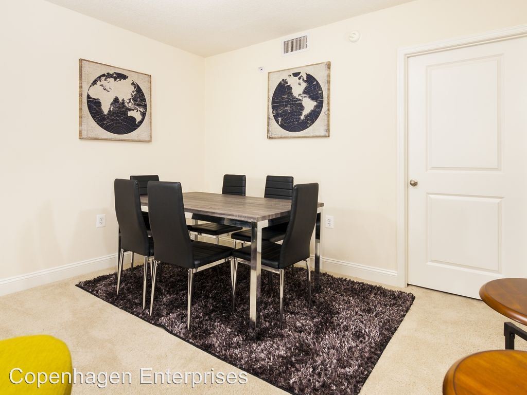 Foto principal - 820 N Post St