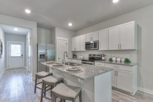 Photo - 4218 Aragorn Way (Murfreesboro, TN) Apartments