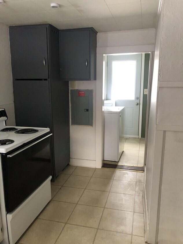 Foto principal - 108 Linden Ave
