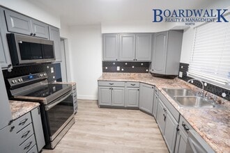 Building Photo - 1287 Douglas St