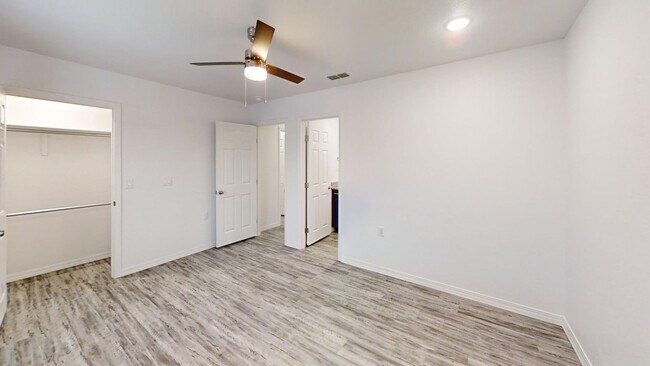 Foto del edificio - 2617 Aldrich Rd