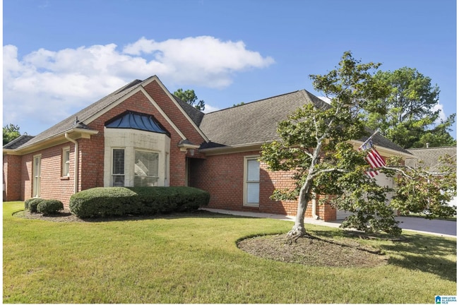 Foto del edificio - 310 Willow Crest Ln