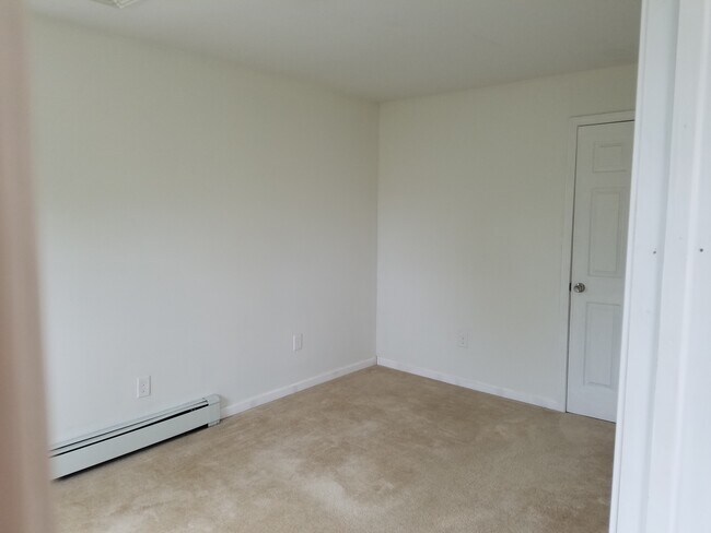 Foto del edificio - 702 Edmunds Ave