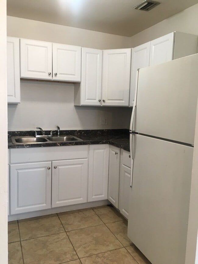 Photo - Updated Villa in Greenacres House