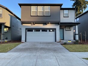 Building Photo - 4941 NE 24th Ave