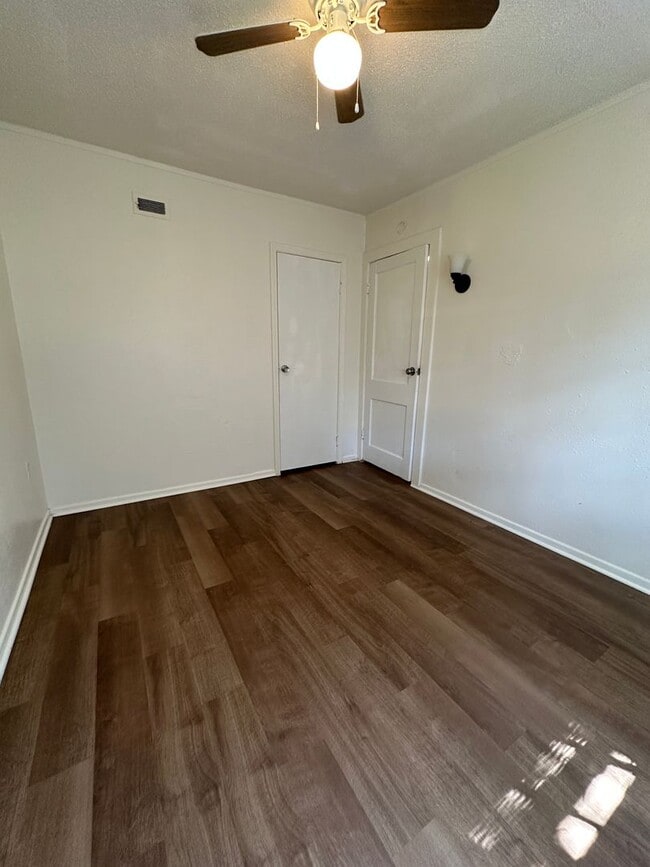 Building Photo - 54 Riley Manor Cir