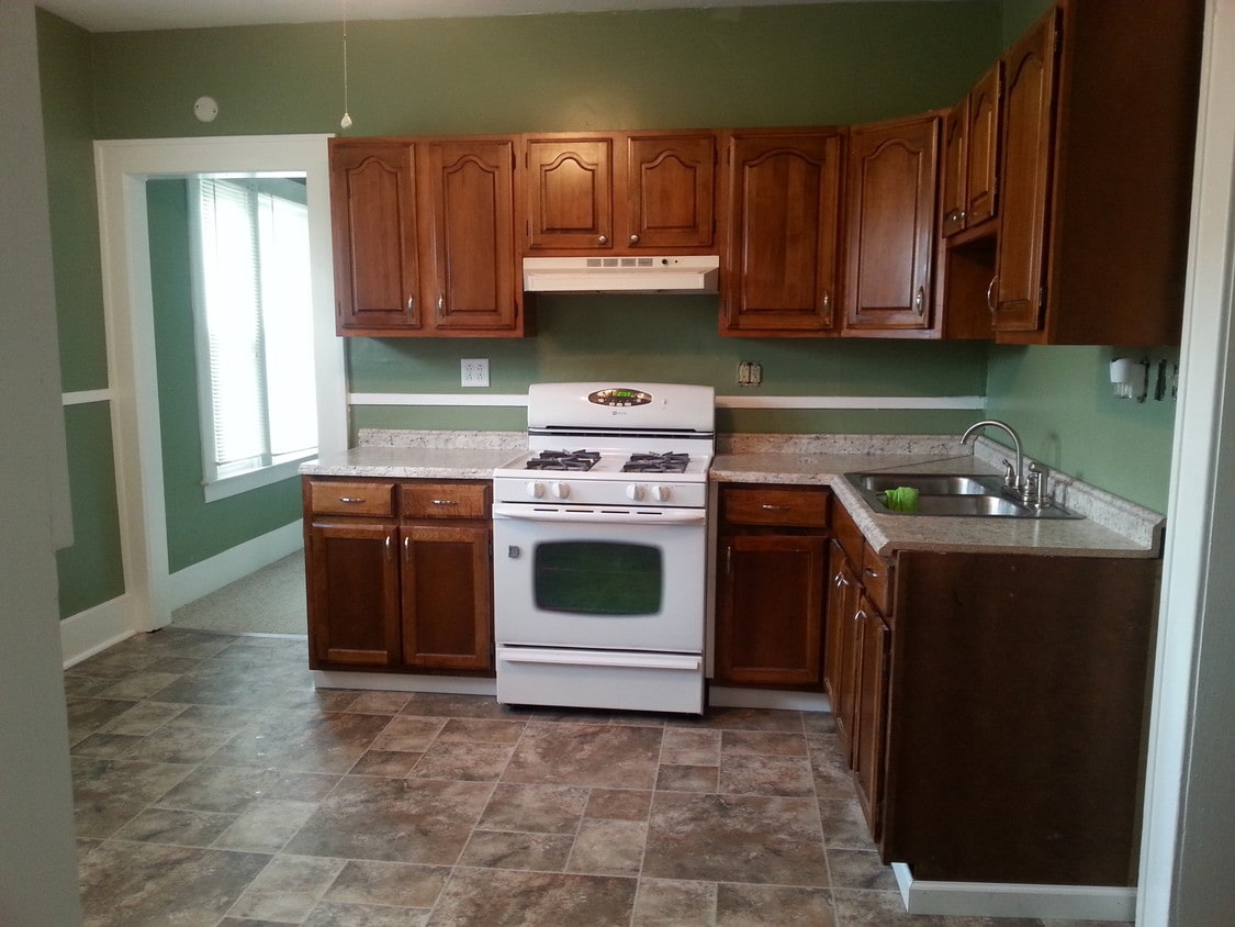 2024 Baker Ave, Utica, NY 13501 2024 Baker Ave Utica, NY Apartments