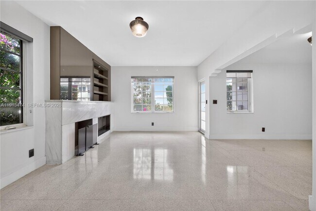 Foto del edificio - 1601 Jefferson Ave