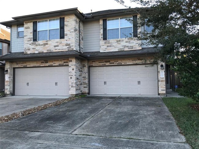 Foto del edificio - 2714 Maybrook Hollow Ln