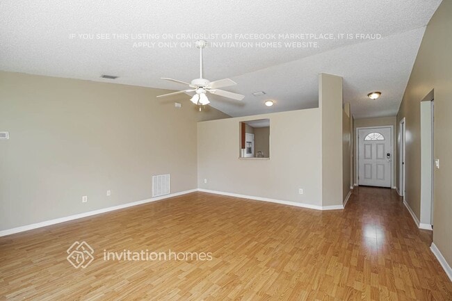 Building Photo - 1460 Casa Rd
