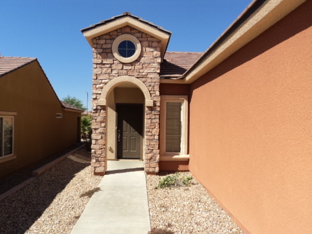 Foto del edificio - 1348 Beehive Ln