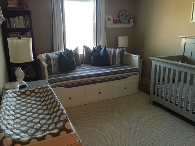 Second bedroom - 1700 Main St