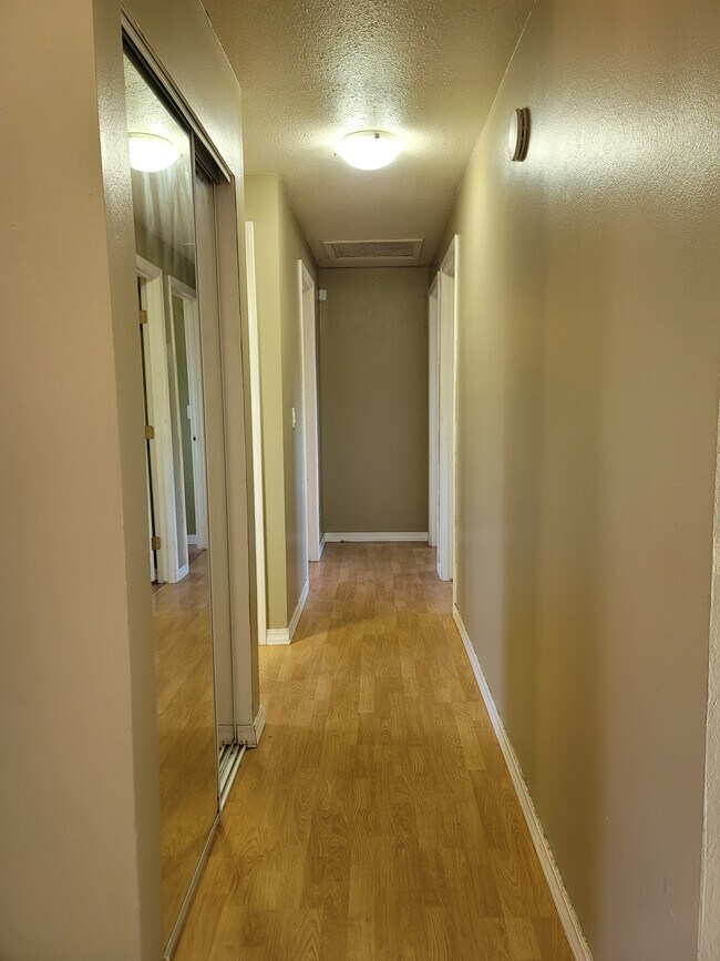 Main hallway - 15607 18th Ave W