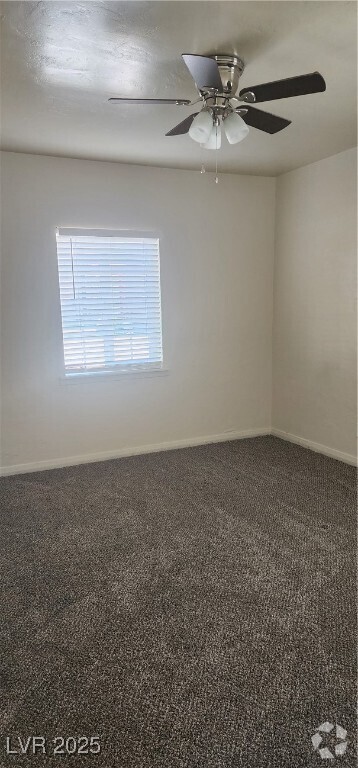 Building Photo - 633 Nevada Way