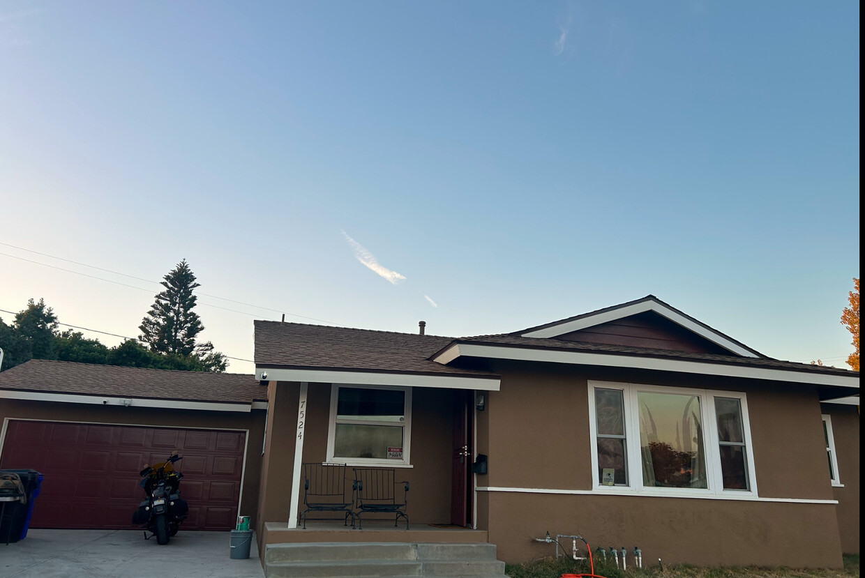 Foto principal - 7524 Zircon Ave