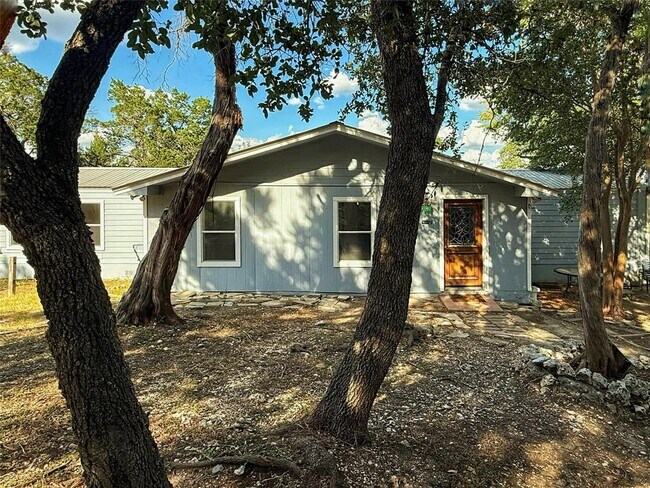Foto del edificio - 10601 Ridge Rim Dr