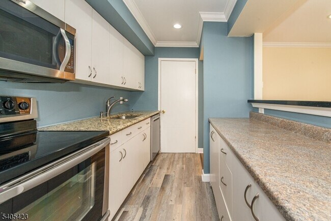 Foto del edificio - 2350 NJ-10