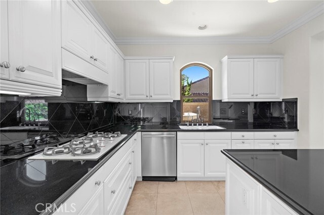 Building Photo - 61 Shade Tree