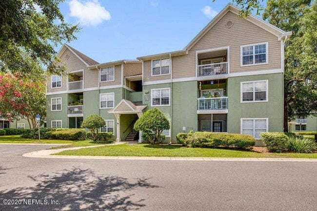 Building Photo - The Villas of Timberlin Park. Southside Co...