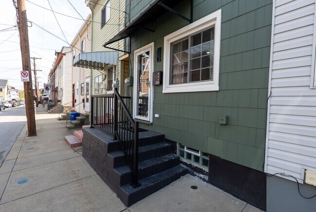 Foto del edificio - 335 Taylor-Mid-Term Rental