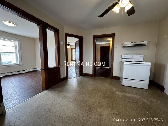 Foto del edificio - 172 College Ave