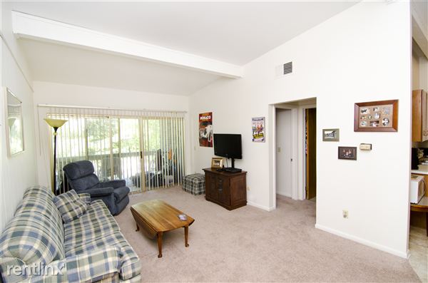 Primary Photo - 1016 Chester Rd