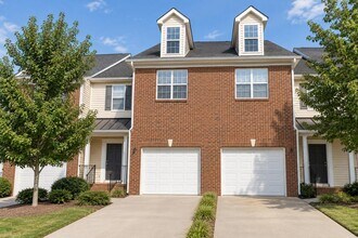 Building Photo - 4305 Flintlock Ln