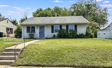 Building Photo - 714 Carson Ave