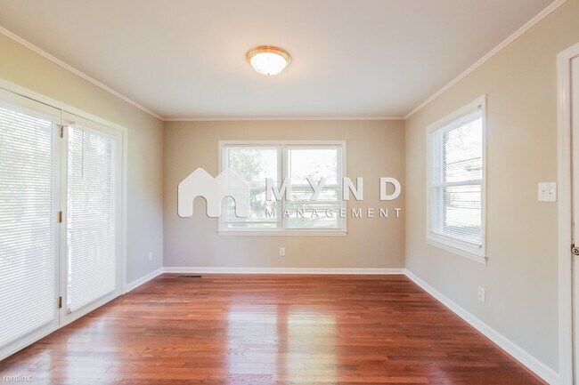 Building Photo - 4 br, 2 bath House - 1206 Sycamore St
