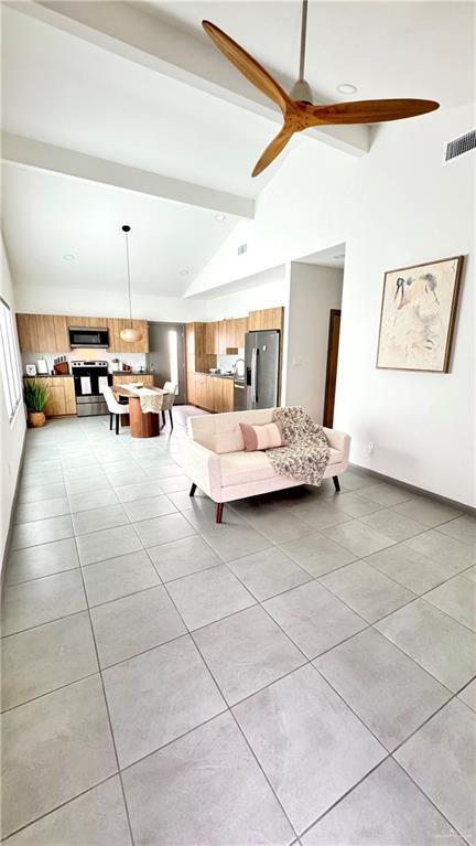 Foto del edificio - 18 Mile 6 Rd N