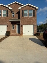 Building Photo - 6720 Spaniel Dr