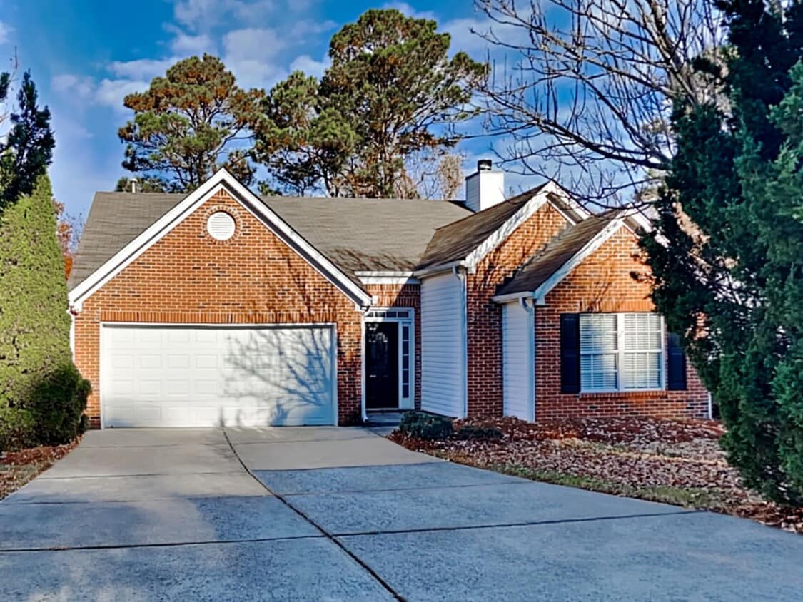 Foto principal - 732 Creek Bottom Rd