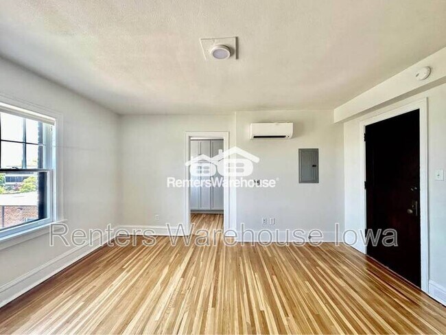 Foto del edificio - 2305 Grand Ave