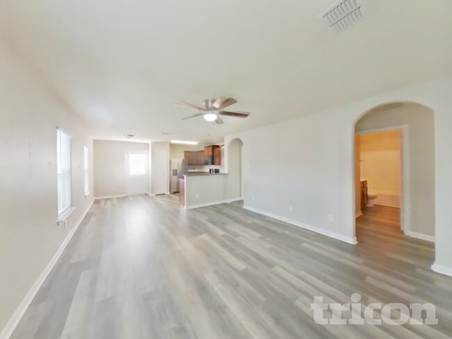 Building Photo - 6803 Luckey Tree