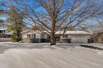 Building Photo - 3863 S Broadway Ave