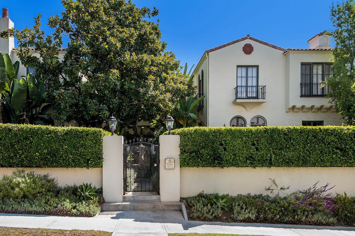 Foto principal - 846 S Lucerne Blvd