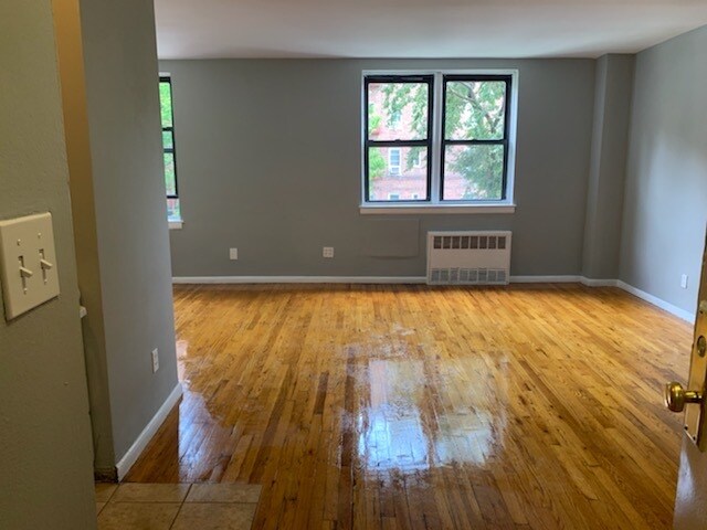 Large Space - 83-96 118th St