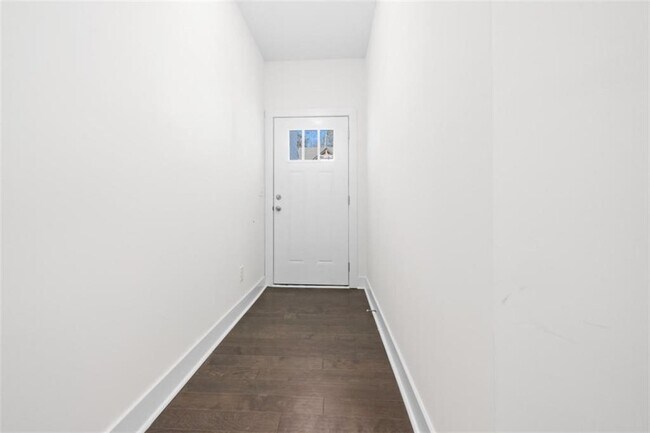 Building Photo - 28 Auburn Valley Wy