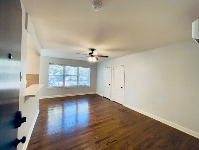 Building Photo - 1717 S Louisiana St