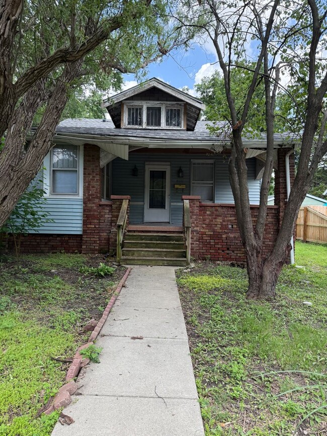 Building Photo - 2010 N 9th St