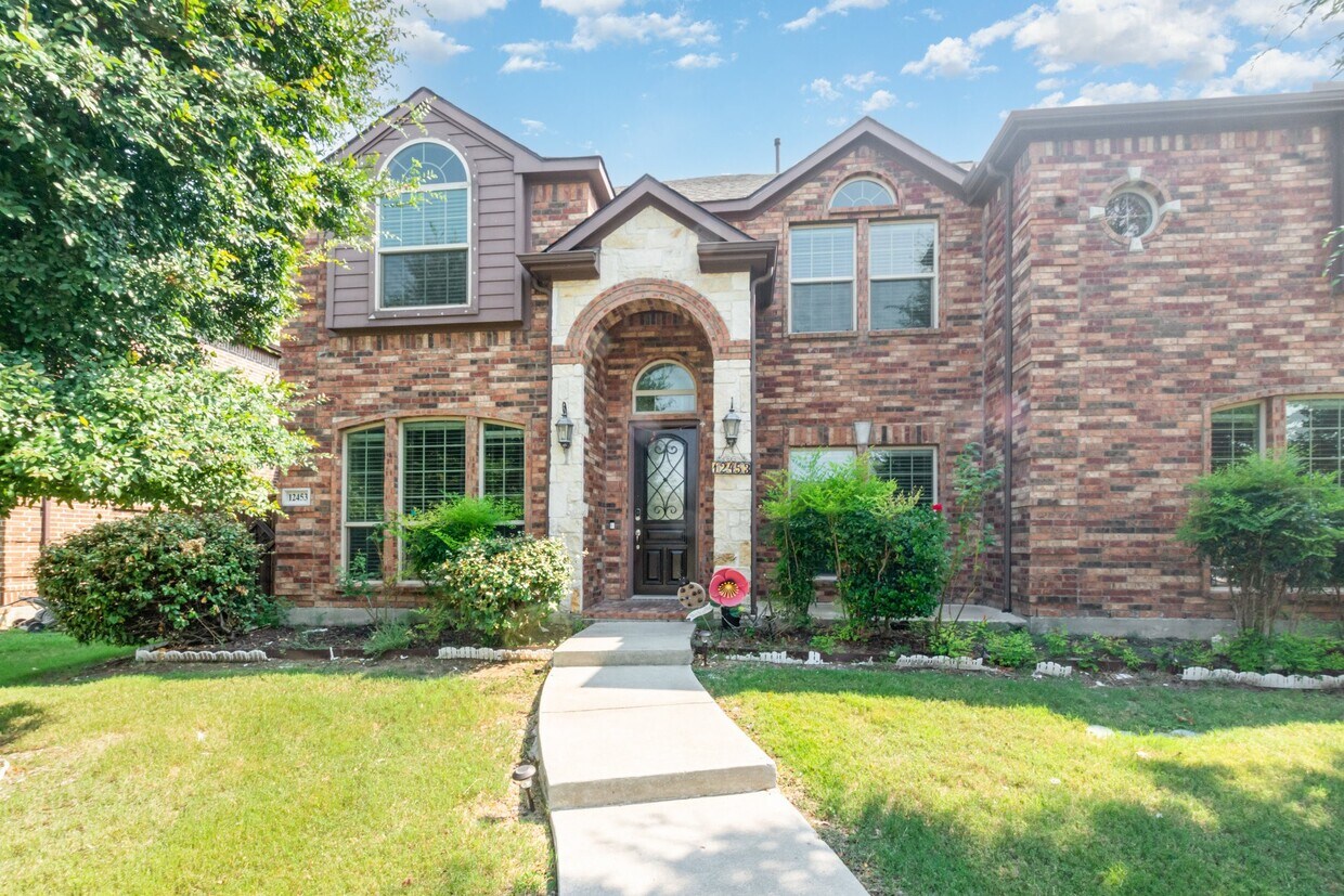 Primary Photo - 12453 Tyler Dr