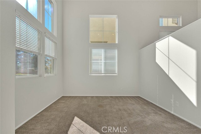 Building Photo - 33810 Willow Haven Ln